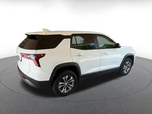 Used 2025 Chevrolet Equinox LT FWD image 14