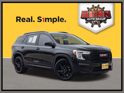 Used 2024 GMC Terrain SLE w/ Driver Convenience Package