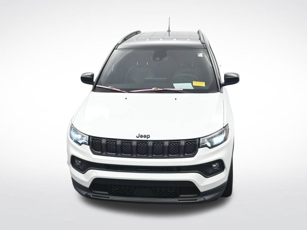 Used 2023 Jeep Compass Latitude AWD/4WD image 22