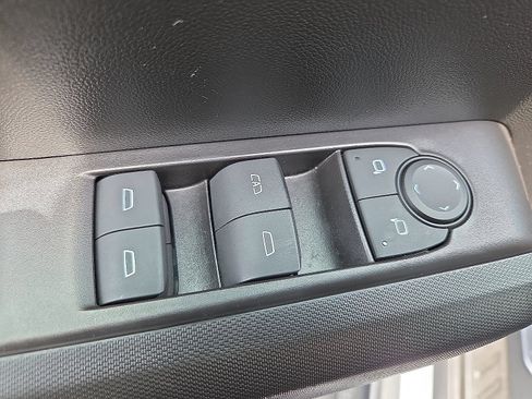 Certified 2024 Chevrolet Colorado Trail Boss w/ Advanced Trailering Package AWD/4WD image 22