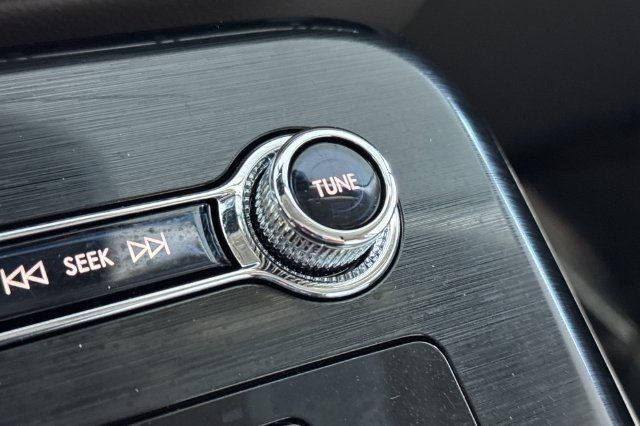 Used 2021 Lincoln Nautilus Reserve FWD image 32