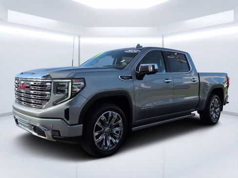 Used 2024 GMC Sierra 1500 Denali AWD/4WD image 7