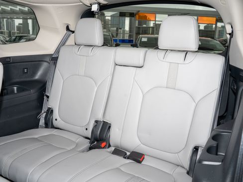 Used 2025 Honda Pilot EX-L image 21