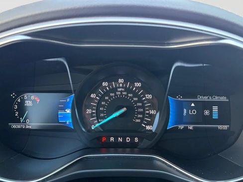 Used 2016 Ford Fusion SE AWD/4WD image 29