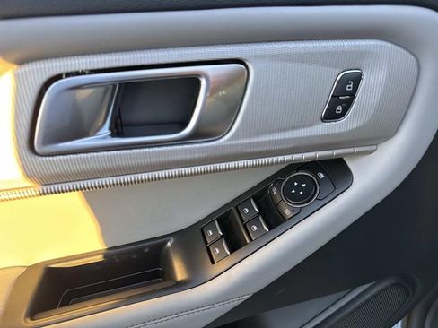 New 2026 Ford Explorer Active w/ Active Comfort Package image 19