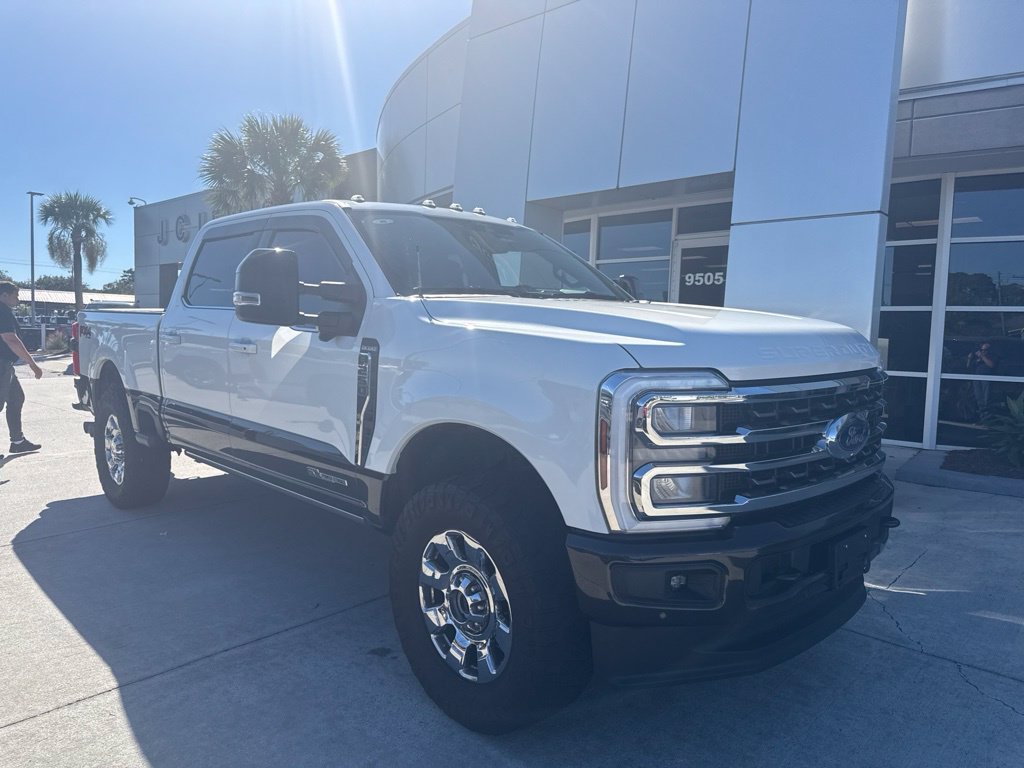 Used 2025 Ford F250 King Ranch w/ FX4 Off-Road Package AWD/4WD 360° Tour