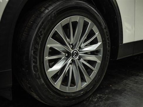 Used 2024 MAZDA CX-90 Plug-In Hybrid w/ Preferred AWD/4WD image 3