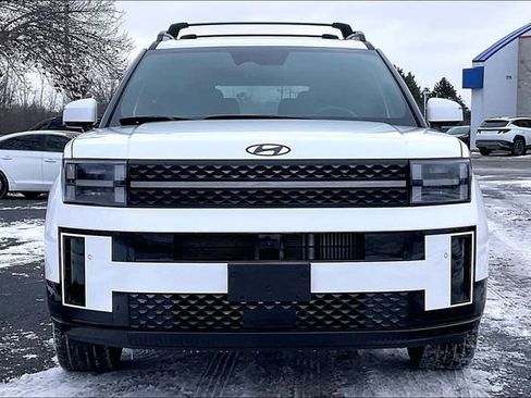 Used 2025 Hyundai Santa Fe Calligraphy image 3