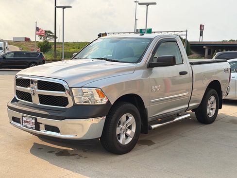 Used 2013 RAM 1500 Tradesman w/ PWR & Remote Entry Group AWD/4WD image 4