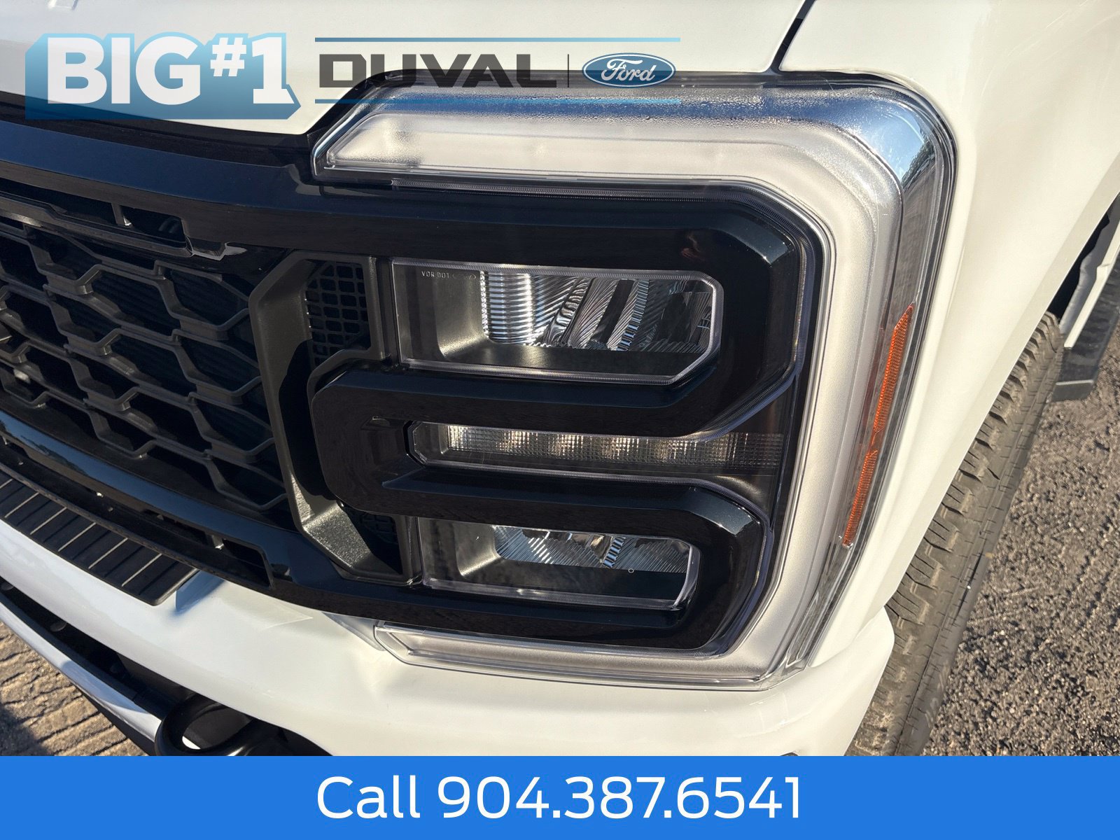 New 2026 Ford F350 Lariat w/ Black Appearance Package AWD/4WD image 10