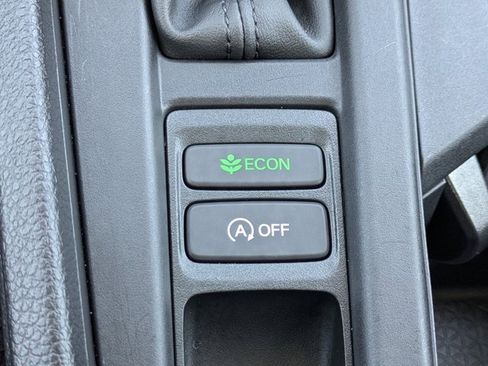 Used 2025 Honda Accord LX image 27