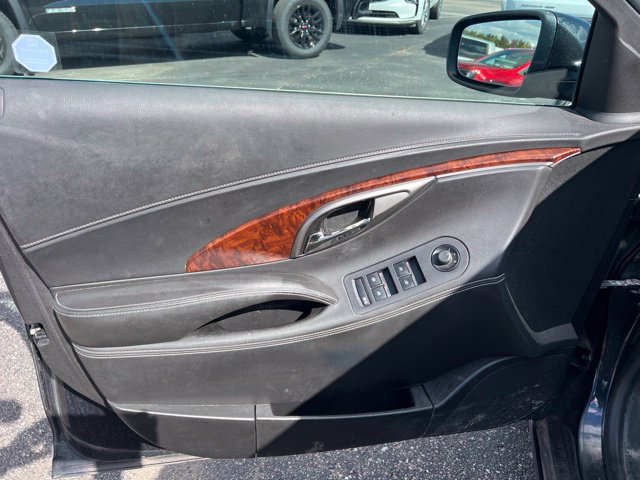 Used 2013 Buick LaCrosse Premium FWD image 13