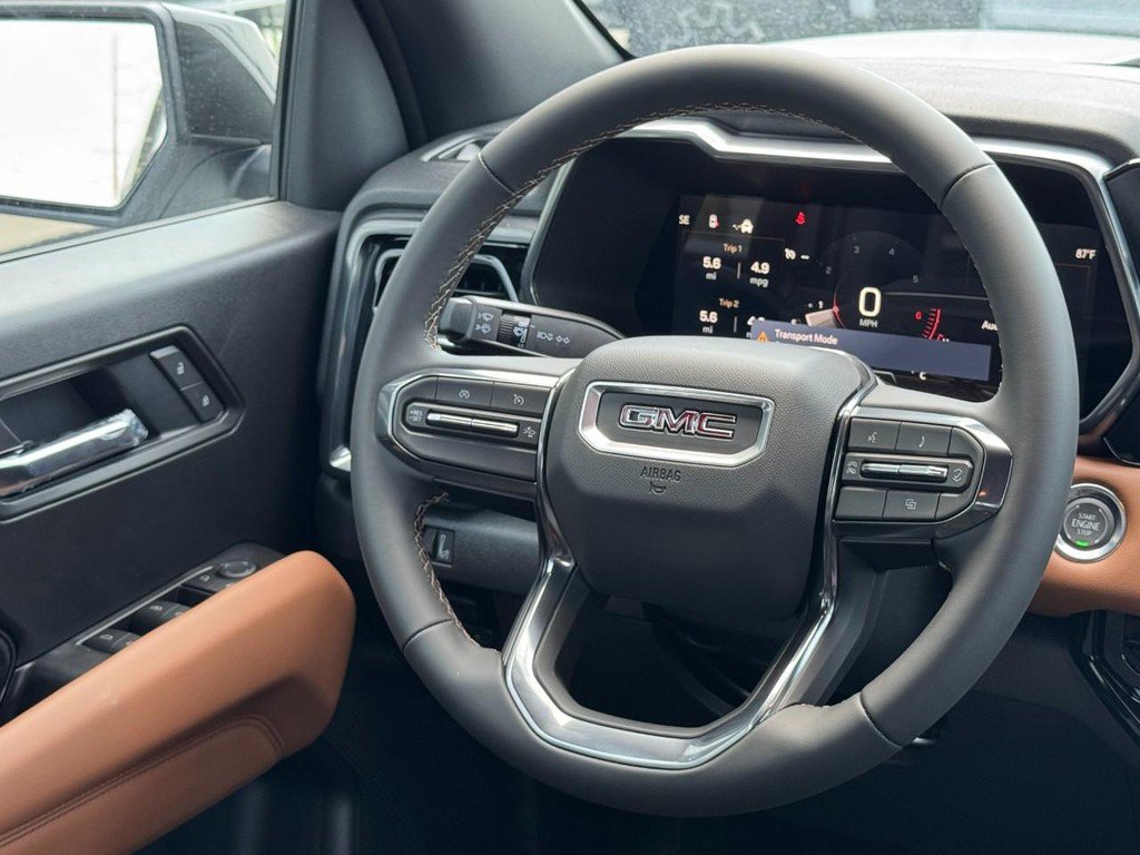 New 2026 GMC Canyon AT4 AWD/4WD image 11