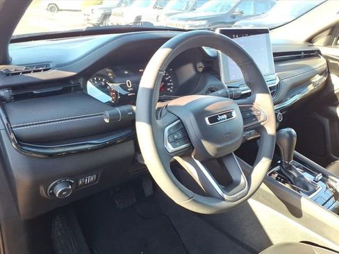 Certified 2022 Jeep Compass Altitude image 26