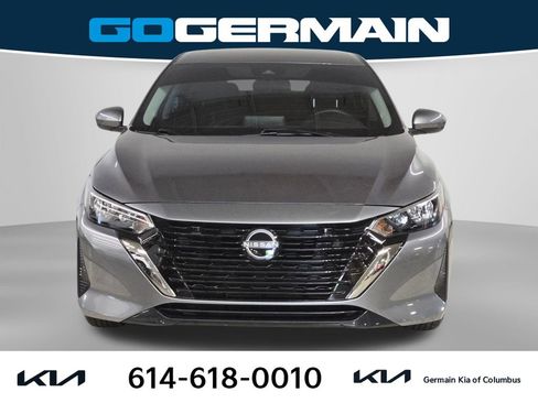 Used 2024 Nissan Sentra SV FWD image 2