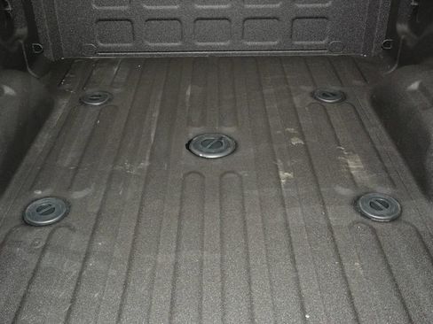 Used 2024 RAM 2500 Laramie image 33