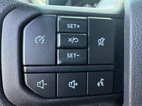 Used 2024 Ford F350 XL RWD image 7