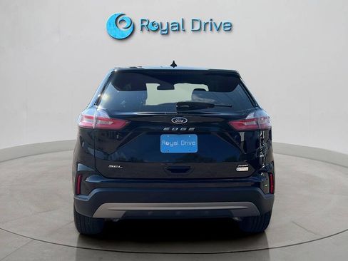 Used 2022 Ford Edge SEL w/ Convenience Package AWD/4WD image 4
