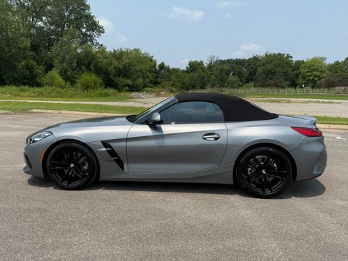 Used 2024 BMW Z4 sDrive30i w/ Convenience Package RWD image 11