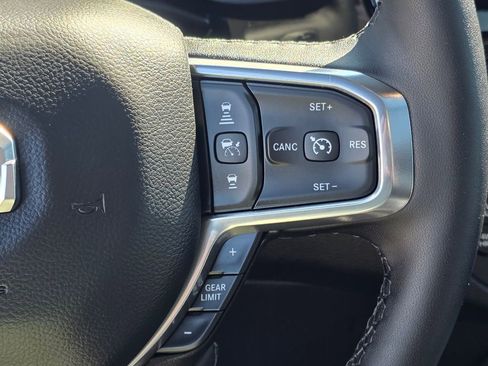 Used 2025 RAM 1500 Laramie w/ Night Edition image 21
