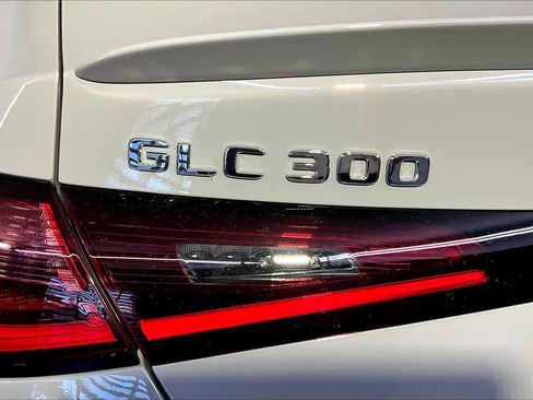 New 2026 Mercedes-Benz GLC 300 4MATIC image 6