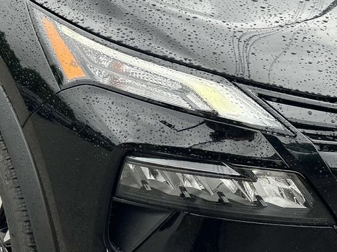 New 2026 Nissan Rogue Dark Armor AWD/4WD image 10