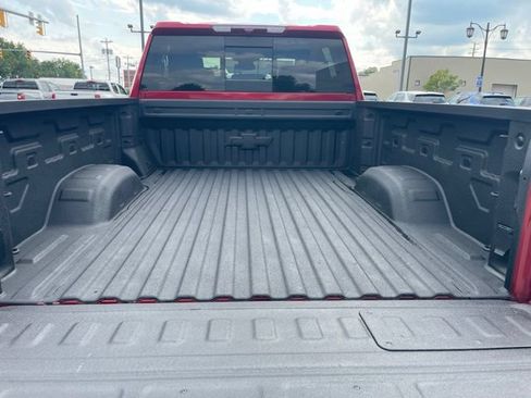 Used 2025 Chevrolet Silverado 2500 LTZ w/ LTZ Plus Package AWD/4WD image 40