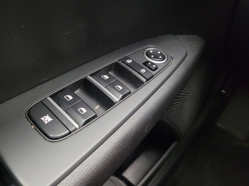 Used 2023 Kia Forte LXS FWD image 27