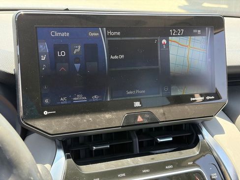 Used 2021 Toyota Venza Limited w/ Advanced Technology Package AWD/4WD image 11