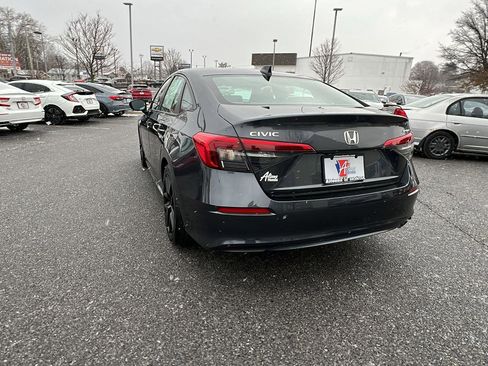 Certified 2024 Honda Civic Sport image 6