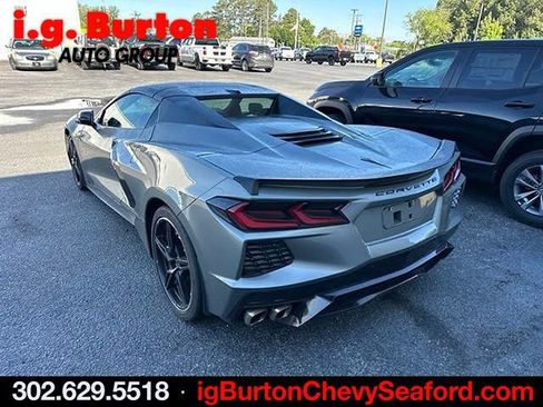 Used 2022 Chevrolet Corvette Stingray Preferred Conv w/ 2LT RWD image 3
