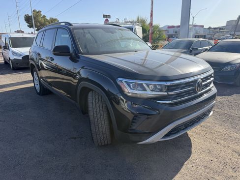 Used 2021 Volkswagen Atlas SE image 3