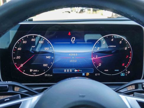 Certified 2025 Mercedes-Benz C 300 4MATIC Sedan image 24