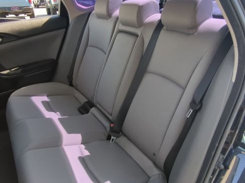 Used 2018 Honda Civic EX-T image 18