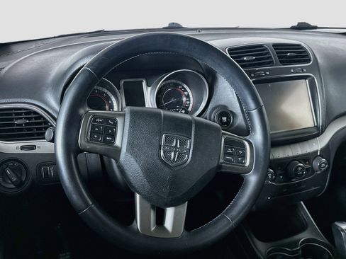Used 2014 Dodge Journey Crossroad w/ Flexible Seating Group FWD image 18