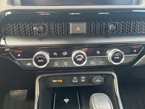 Used 2024 Honda CR-V EX-L image 17