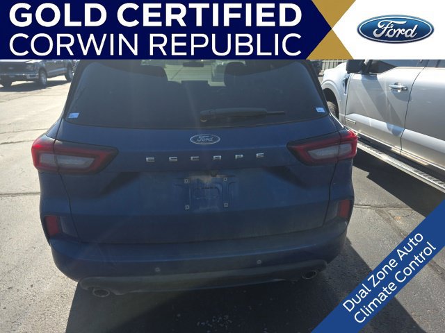 Used 2023 Ford Escape ST-Line w/ Tech Pack #1 FWD image 7
