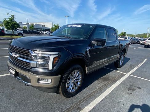 Certified 2025 Ford F150 King Ranch w/ FX4 Off-Road Package image 3