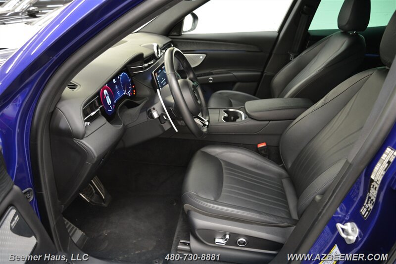 Used 2023 Maserati Grecale Modena AWD/4WD image 11