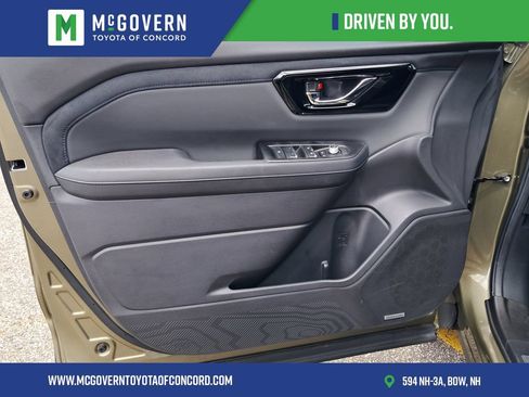 Used 2026 Subaru Forester Limited AWD/4WD image 13