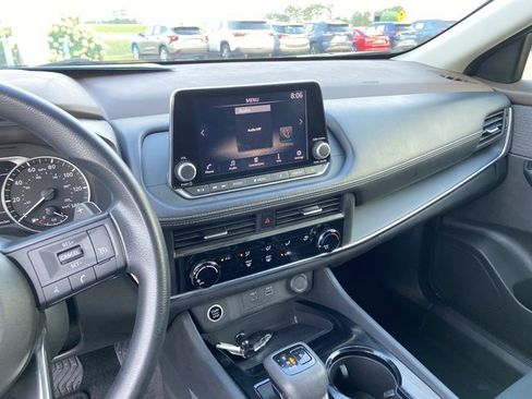 Used 2023 Nissan Rogue S FWD image 23