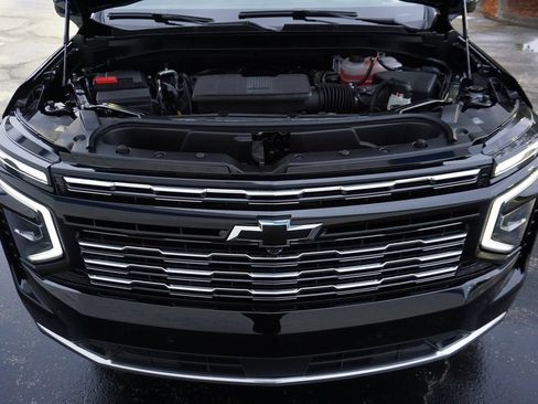 New 2026 Chevrolet Suburban High Country image 33