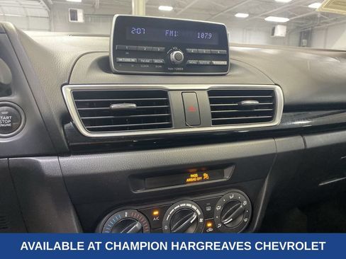 Used 2014 MAZDA MAZDA3 i Sport FWD image 19