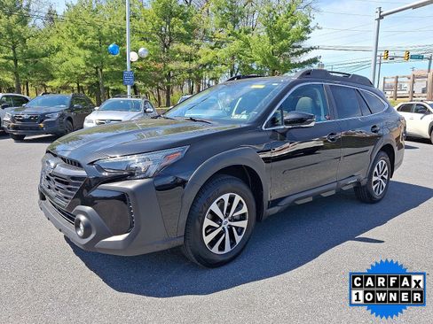 Certified 2025 Subaru Outback Premium AWD/4WD image 3