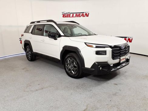 Used 2026 Subaru Outback Premium AWD/4WD image 1