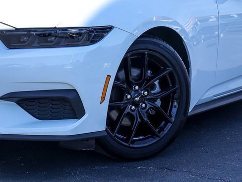 Certified 2024 Ford Mustang Coupe image 2