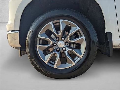 Used 2025 Chevrolet Silverado 1500 LT w/ Texas Edition Plus image 21