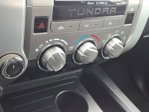 Used 2018 Toyota Tundra SR5 image 18
