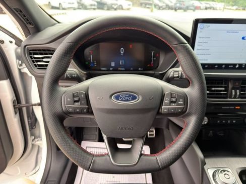 Used 2024 Ford Escape ST-Line w/ Tech Pack #1 FWD image 35