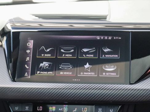 Used 2023 Audi e-tron GT Prestige AWD/4WD image 14